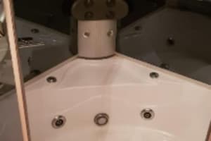 Отель Цезарь. Делюкс двухместный с отдельной ванной комнатой 7