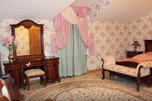 Отель Цезарь. Делюкс двухместный с отдельной ванной комнатой 3