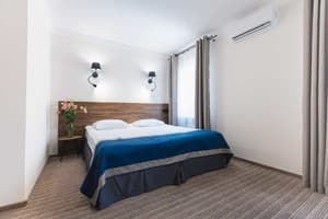 Отель Continent. Стандарт двухместный Гранд 1