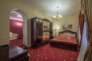 Отель Коралл. Апартаменты двухместный двухкомнатный  (+1) 7