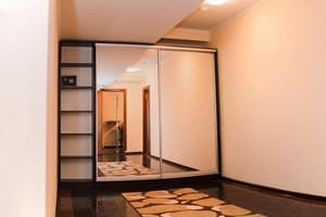 Отель Mark Plaza Hotel. Люкс трехместный Адмирал 6
