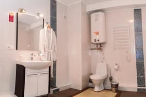 Отель Mark Plaza Hotel. Люкс трехместный Адмирал 7