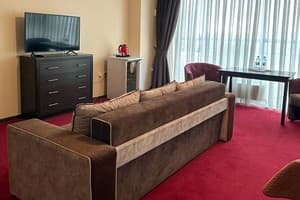 Отель Mark Plaza Hotel. Стандарт трехместный  3